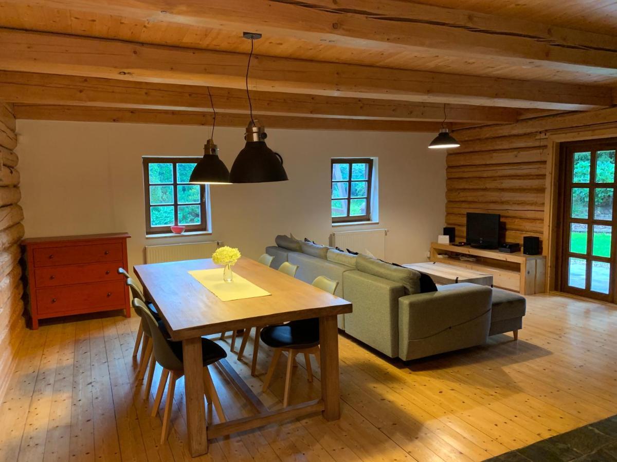 סלוקנוב Log Cabin In Czech-Saxon Switzerland מראה חיצוני תמונה